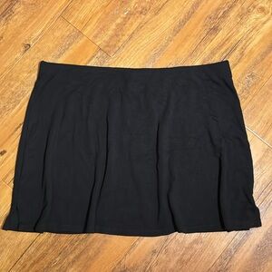 Classic black mini / tennis skirt